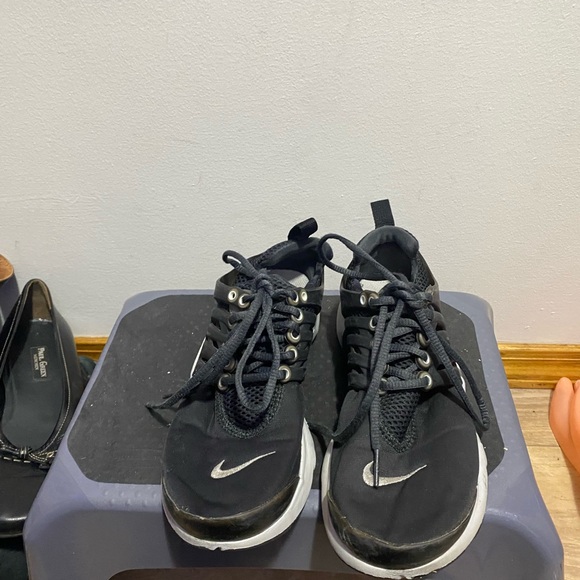 Nike Boys Air Presto 833875-015 Black Running Shoes Sneakers Size 5Y - Picture 11 of 14